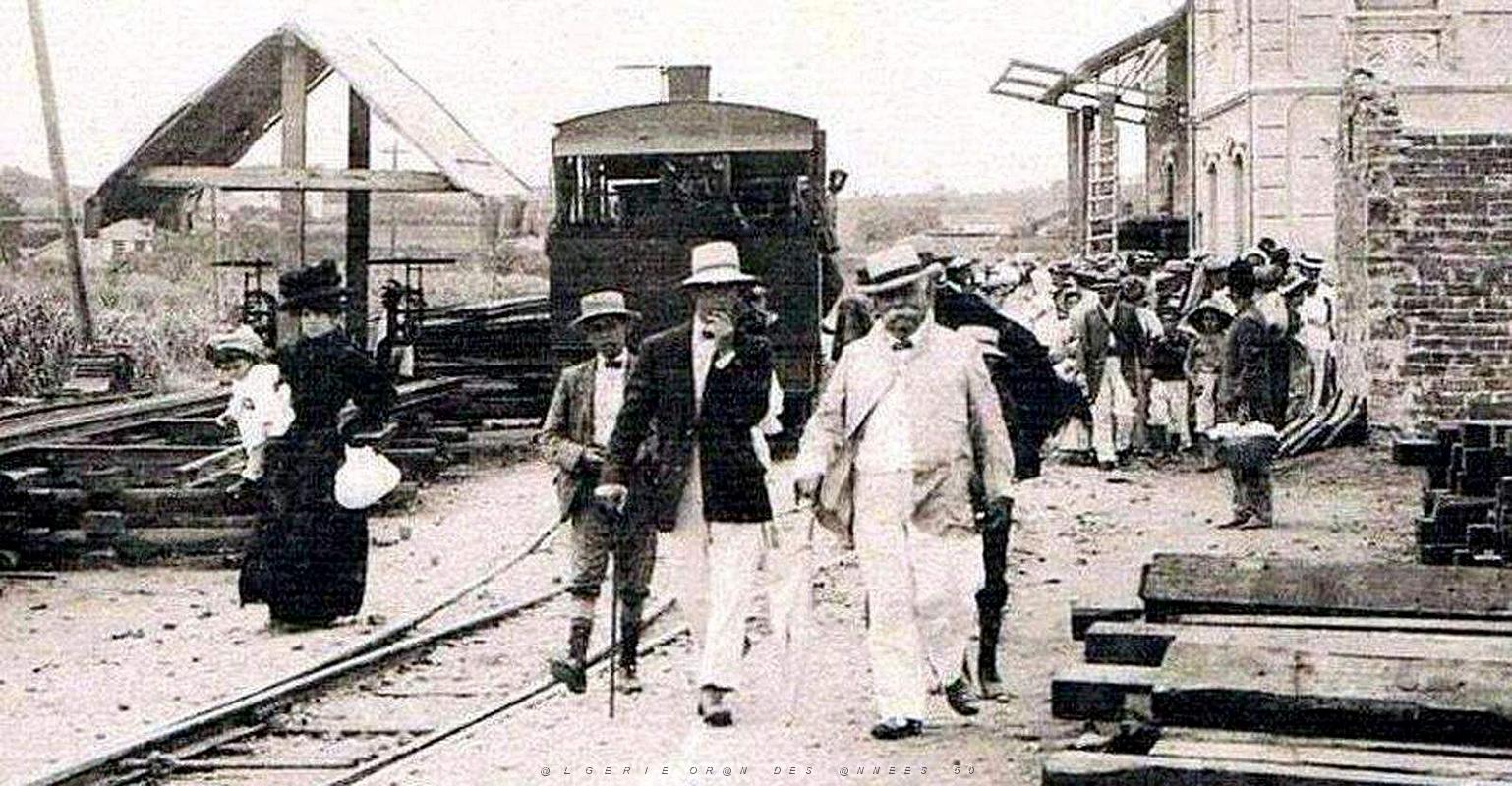 2021- Fort-de-l'eau - La Gare2 des CFRA.jpg